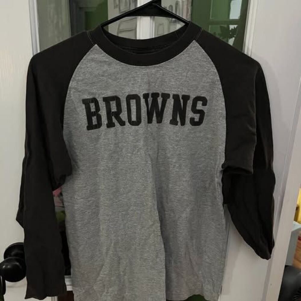 NFL Cleveland Browns Youth Raglan T-Shirt Size M (10/12)